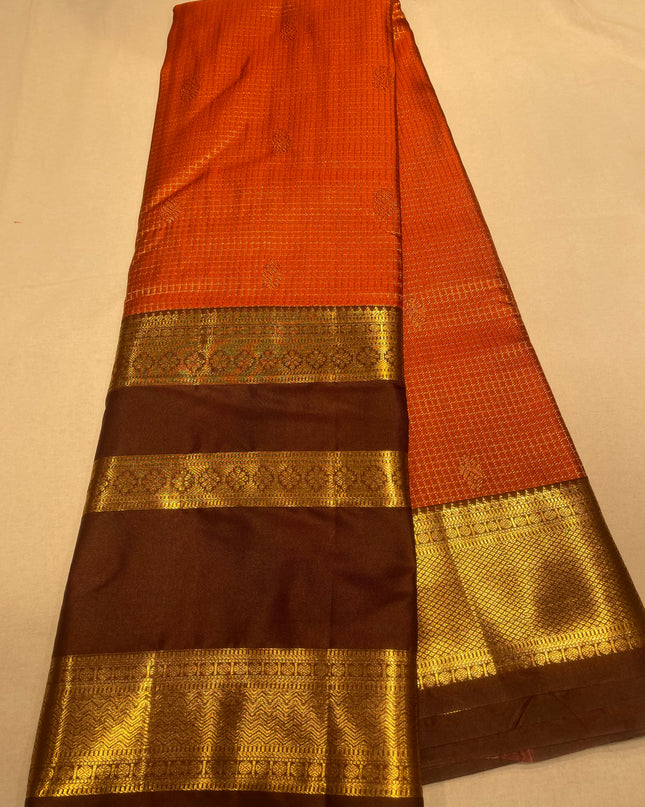 Kanchi silver brocatte